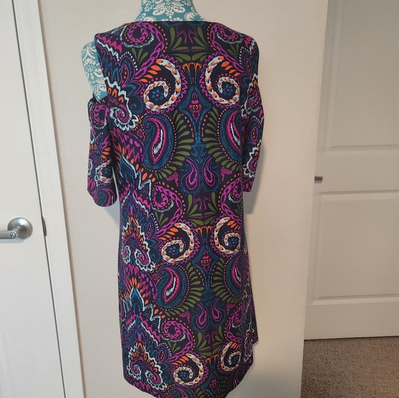 Jude connally dresses - Picture 4 of 8